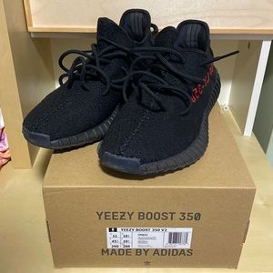 YEEZY BOOST 350 V2 - BRED - Authentic - Size 11